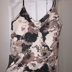 Floral print satin top